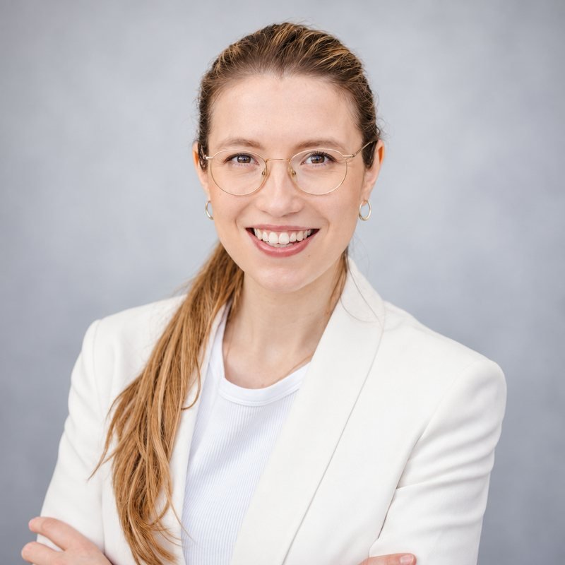 Portrait of Professor Zoe Jonassen